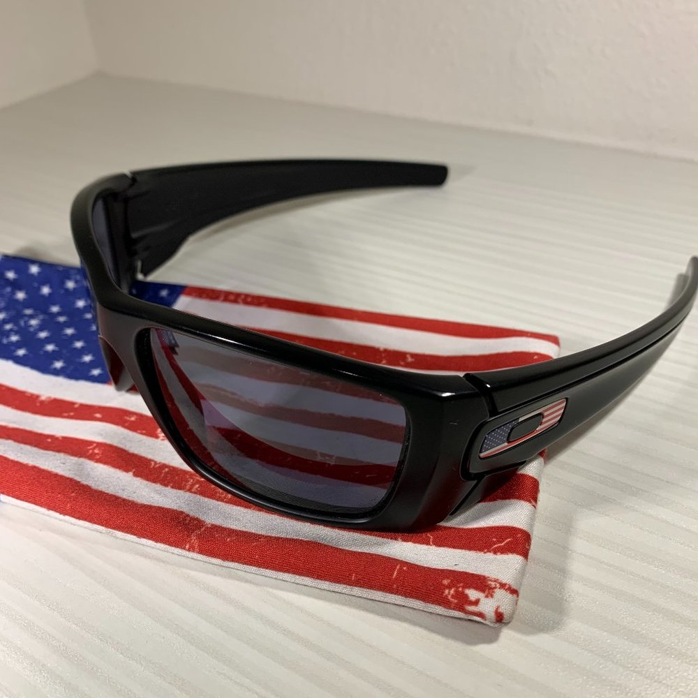 Oakley Fuel Cell w/ inset US Flag "O" logo